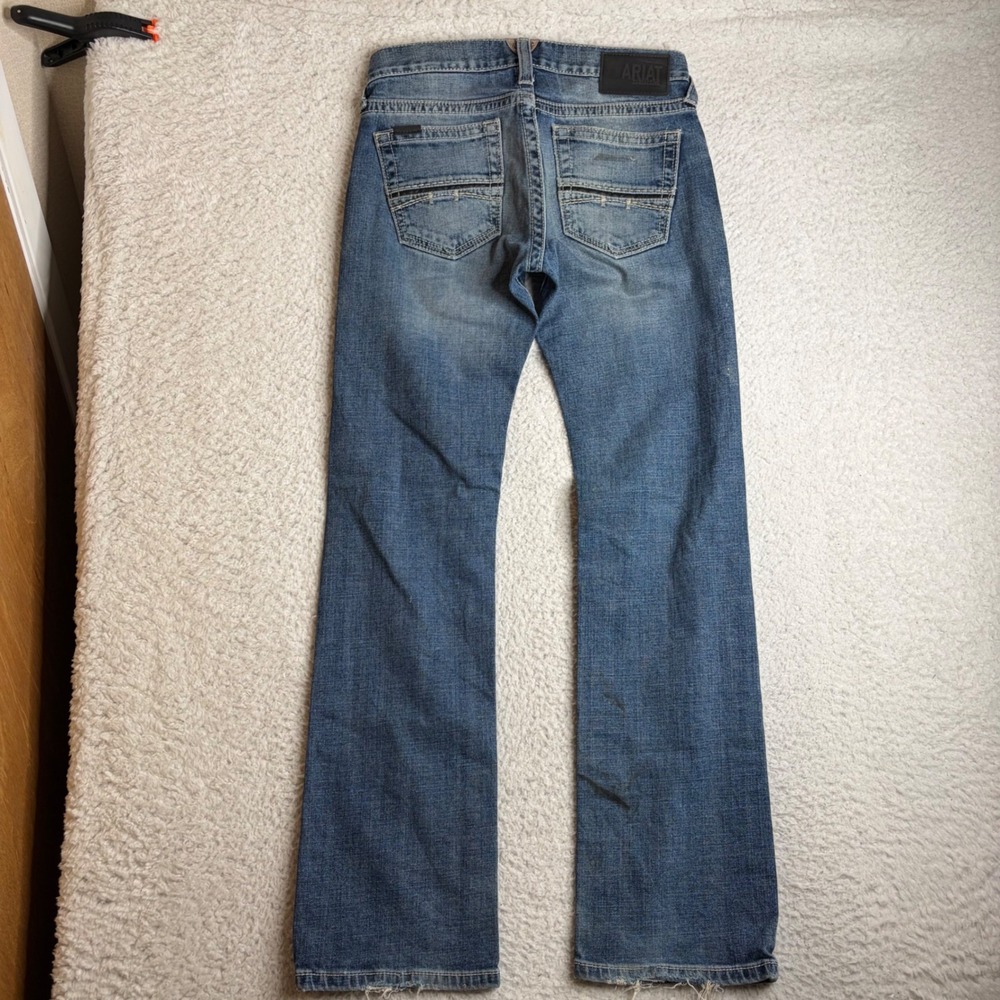 Ariat M7 Rocker Straight Leg Jeans Mens 28x32 (30x31) Medium Wash Western Denim